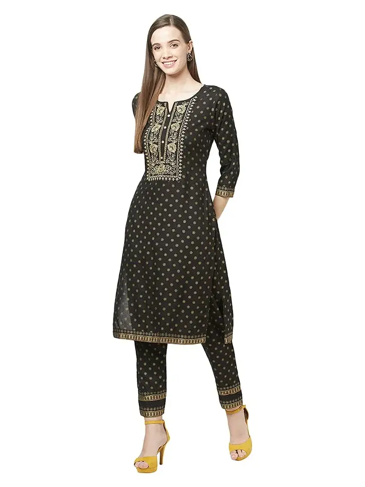ERISHA Women's printed Rayon embroidered Kurta with pant Set