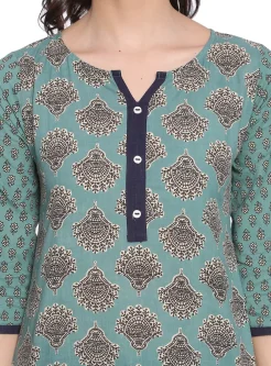 Rangmayee-Women-s-Printed-Cotton-Short-Kurti (4)