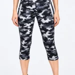 Women’s Camouflage Athleisure Capri Leggings with Zip Pockets